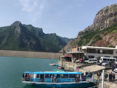 The ferry at Konami lake