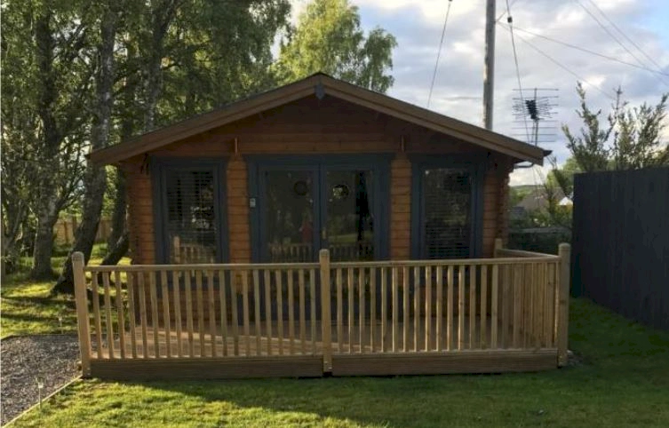 budget accommodation in Lairg for cycle tourists riding John O'Groats to Land's End
